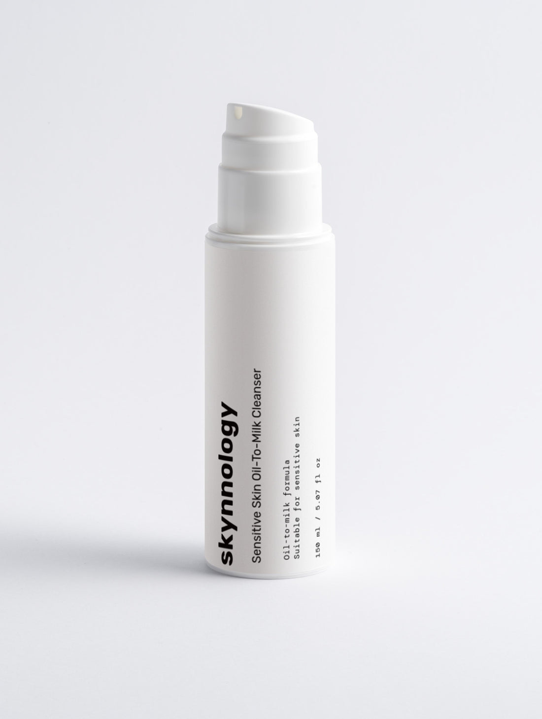 Sensitive Skin Cleanser - Oil to Milk Formula | Skynnology